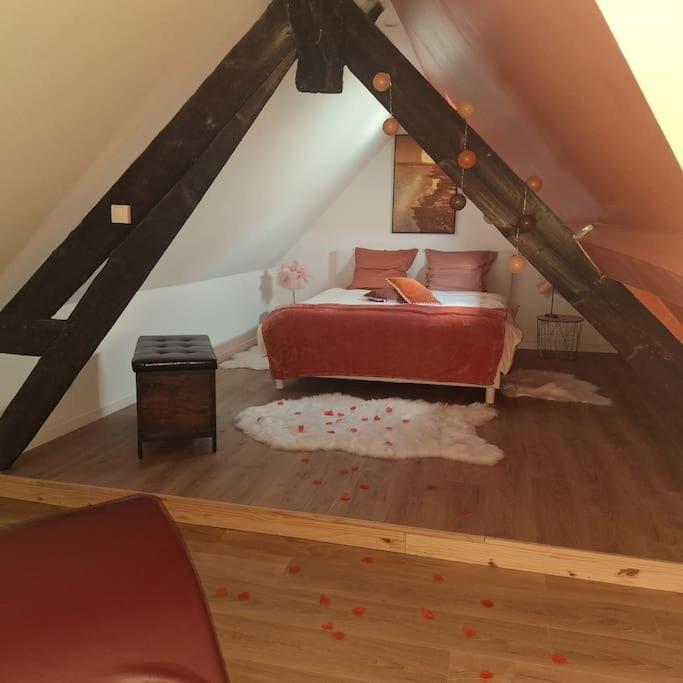 L'Escapade Inattendue Calais Exteriör bild